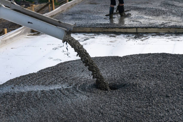 Best Concrete Driveway Installation in Independence, KS